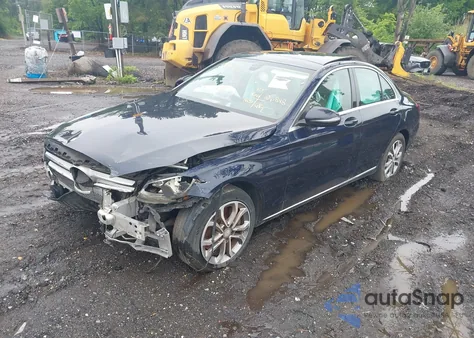 2016 Mercedes-Benz C 300 4Matic from USA, damaged, VIN 55SWF4KB0GU102939